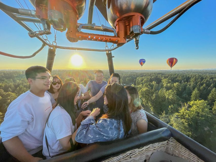 Seattle: Mt. Rainier Sunset Hot Air Balloon Ride - Important Information