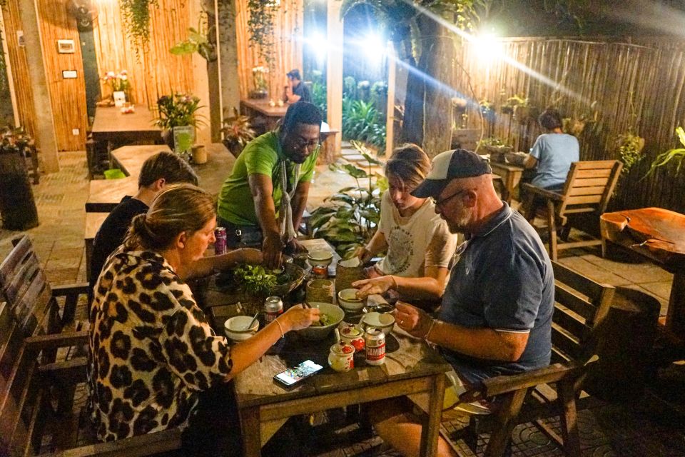 Siem Reap: Evening Foodie Vespa Tour - Tour Logistics