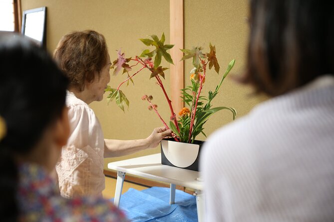 Special Ikebana Experience Guided by an Ikebana Master, Mrs. Inao - Support and Assistance Information