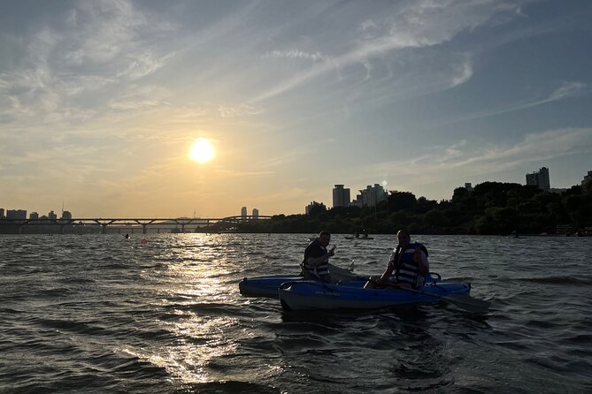 Stand Up Paddle Board (SUP) and Kayak Activities in Han River - Customer Recommendations, Host Responses, and General Information