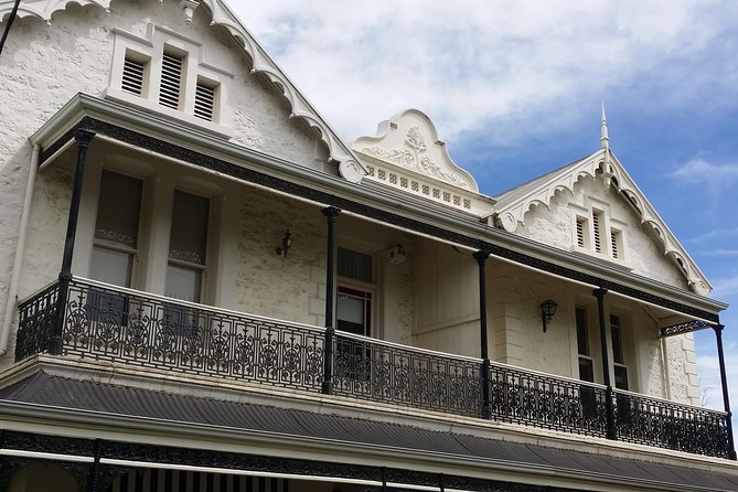 Stately Swagger Adelaide Walking Tour - Directions