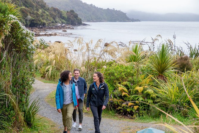 Stewart Island: Village and Bays Tour - Tour Duration