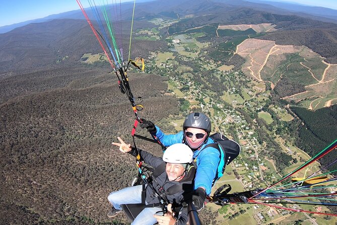 Tandem Paragliding Melbourne & Bells Beach - Common questions