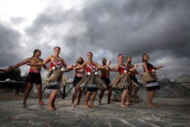 Tauranga - Rotorua "Whaka Living Māori Village" Shore Excursion. - Key Points