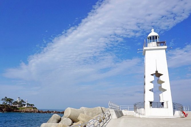 The Eastern Coast of Gyeongju Private Tour With Gampo Port, Wind Farm,Gameunsaji - Weather Policy