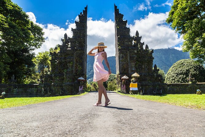 Ulundanu Temple, Handara Gate, Jatiluwih, and Tanah Lot Tour - Traveler Experiences and Recommendations