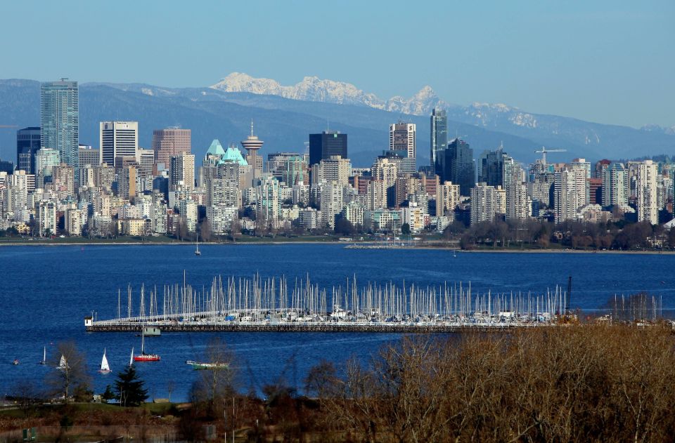Vancouver: Private Guided City Tour With Pickup - Detailed Tour Description