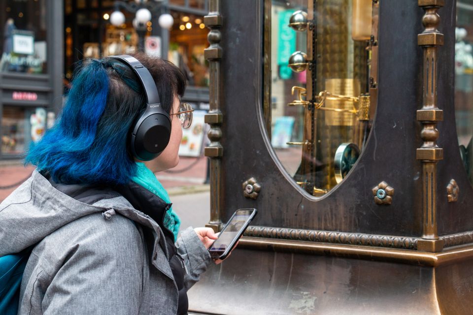 Vancouver: Self-Guided Smartphone Walking Tour of Gastown - Accessing the Tour