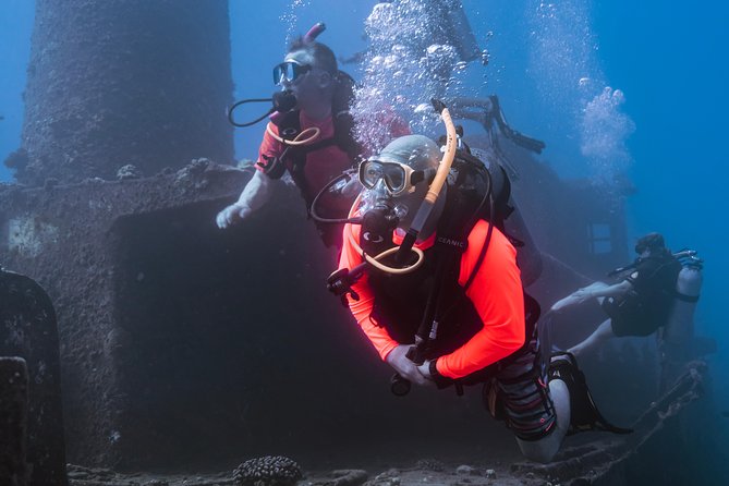 Waikiki 2 Tank World Class Wreck SCUBA Diving - Certified Only - Flexible Cancellation Policy