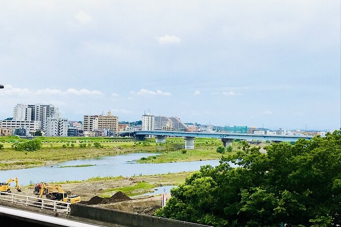 Walking the Only Valley in Tokyo, Eat and Compare Hot Pot Dishes. - Common questions