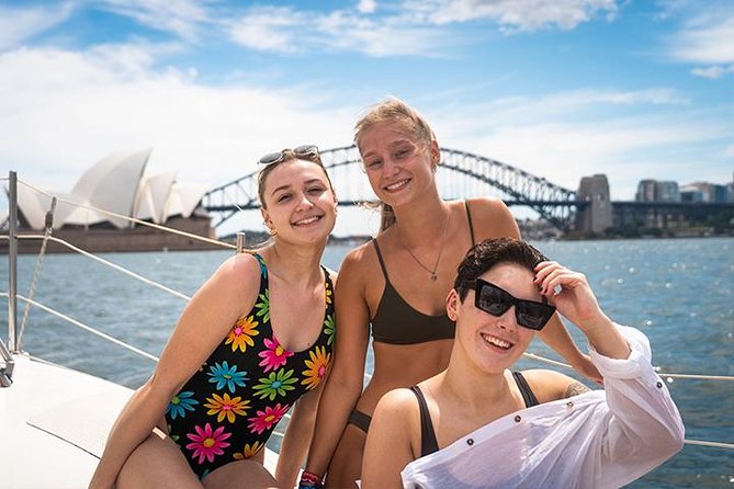 Week-Long Group Tour With Pick-Up and Accommodation, Sydney - Customer Reviews Analysis