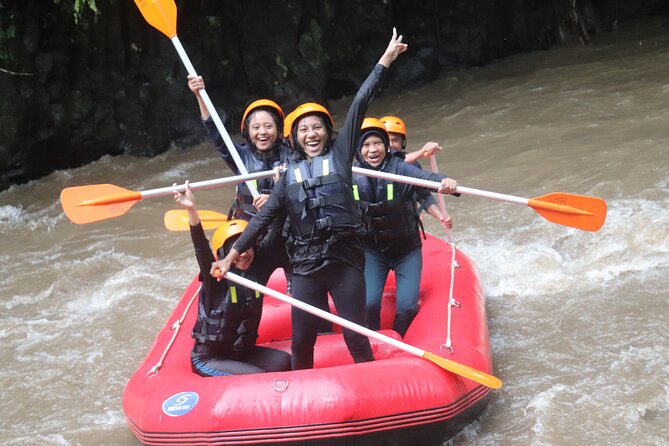 Whitewater Rafting Ayung River Ubud Bali - Safety Briefing and Gearing Up