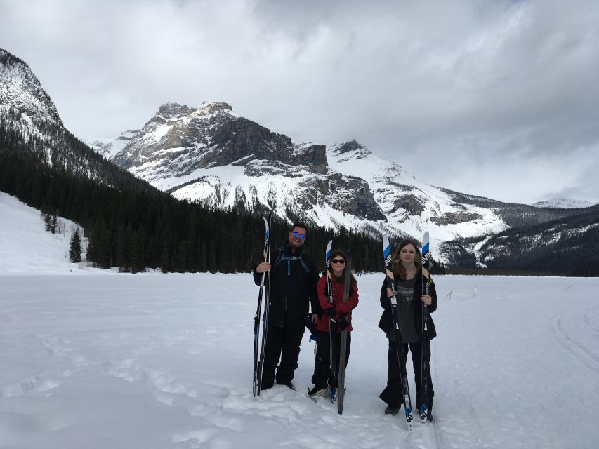 Yoho National Park: Cross Country Ski at Emerald Lake - Essential Items to Bring for the Ski