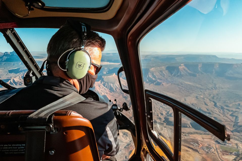 Zion National Park and Canaan Cliffs: Helicopter Tour - Departure and Check-In Process