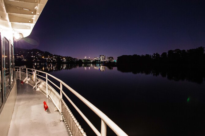 2.5-hour Dinner Cruise on Willamette River - Customer Reviews and Testimonials