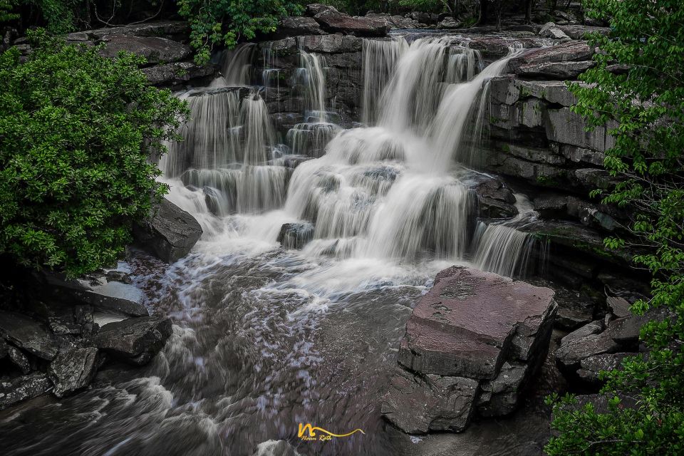 2-Day Angkor Wat & Kulen Mountain Waterfall Private Tour - Live Tour Guide