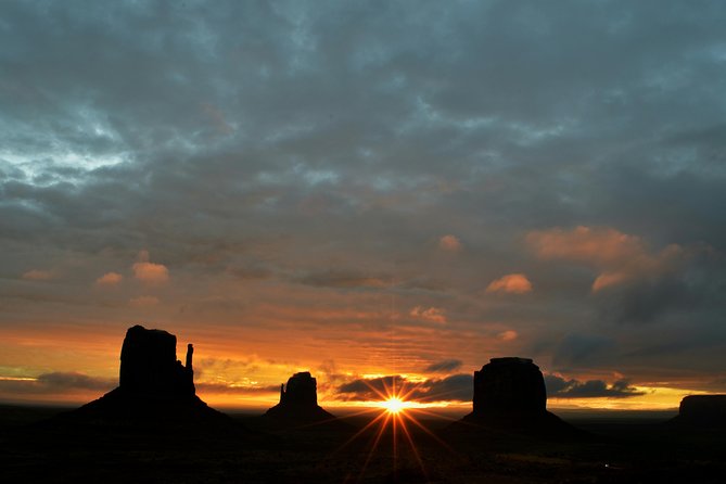 3.0 Hours of Monument Valleys Sunrise or Sunset 44 Tour - Customer Reviews