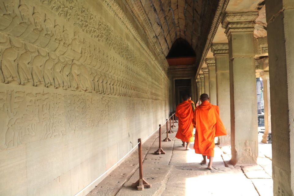 Angkor Wat: Highlights and Sunrise Guided Tour - Tour Inclusions and Additional Benefits