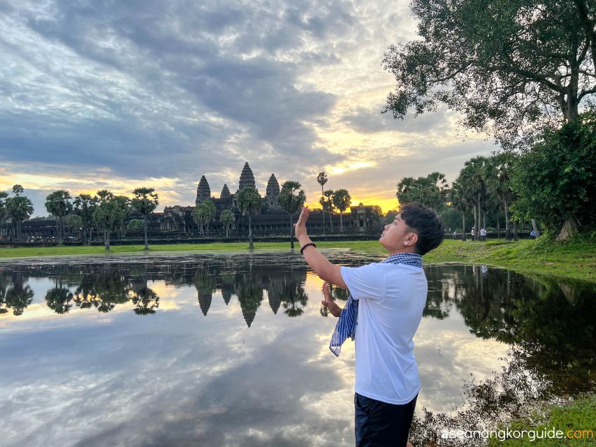 Angkor Wat Private Sunrise Guided Tour and Banteay Srei - Dietary Options