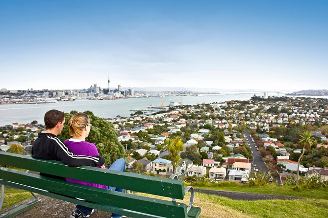 Auckland City Tour & Kumeu Wine Country Includes Wine Tastings & Lunch - Sum Up