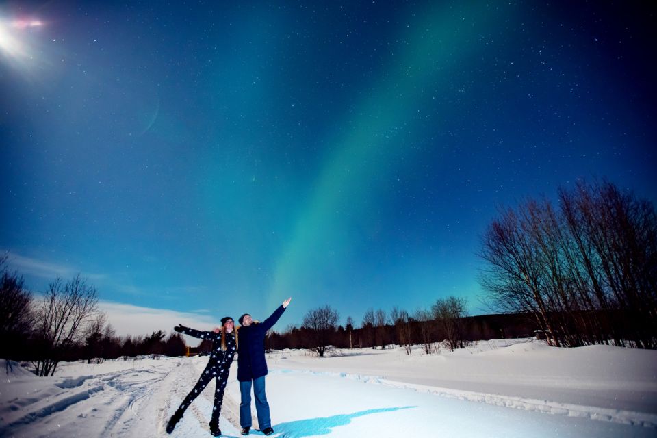 Aurora Borealis Quest: Private Yukon Nighttime Tour - Tour Details