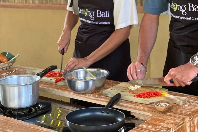 Authentic Balinese Cooking Class in Ubud - Common questions