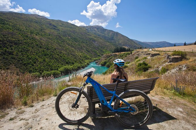 Bike the Valley of the Vines From Arrowtown- Return Shuttle From Queenstown - Common questions