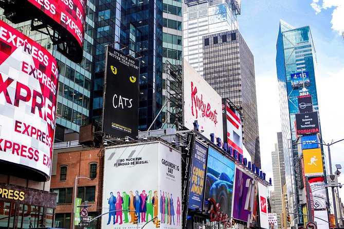 Broadway Theaters and Times Square With a Theater Professional - Inclusions