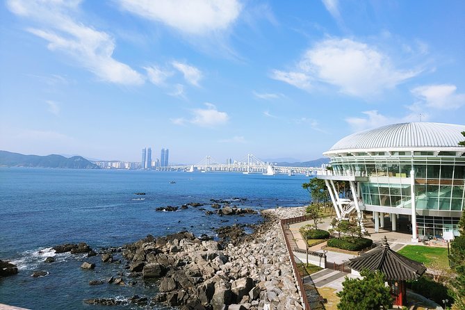 Busan Essential Private Tour With Heaedong Yonggungsa and Gamcheon Village - Sum Up