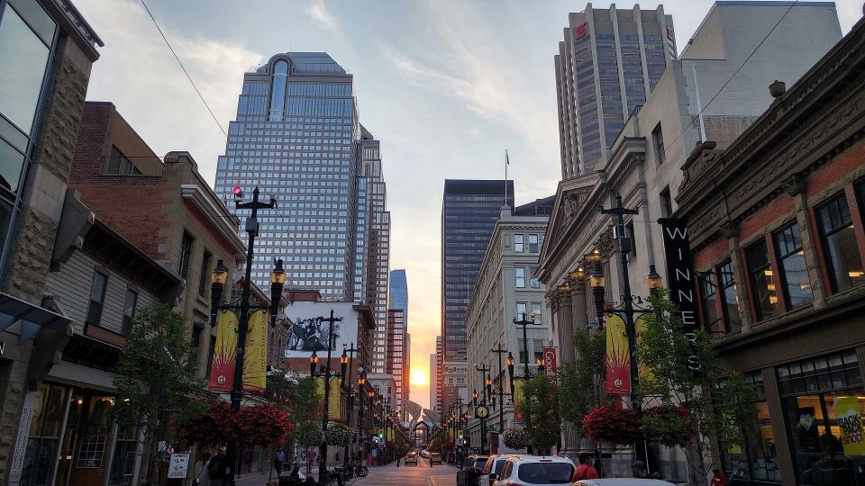 Calgary Downtown: 2-Hour Introductory Walking Tour - Meeting Details