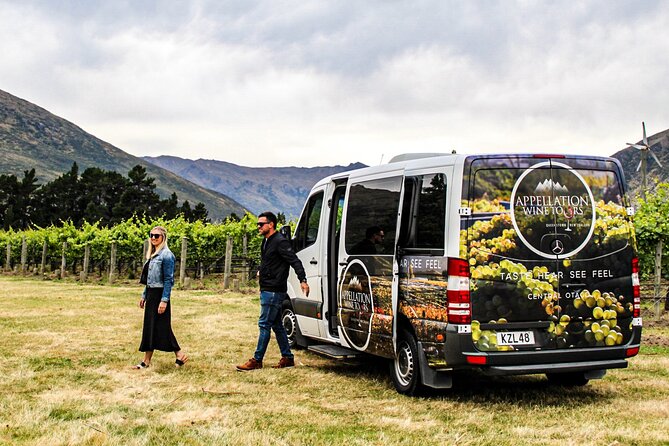Central Otago Wine Tour From Queenstown Including Lunch - What to Expect