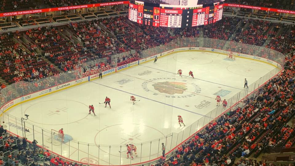 Chicago: Chicago Blackhawks NHL Game Ticket at United Center - Common questions