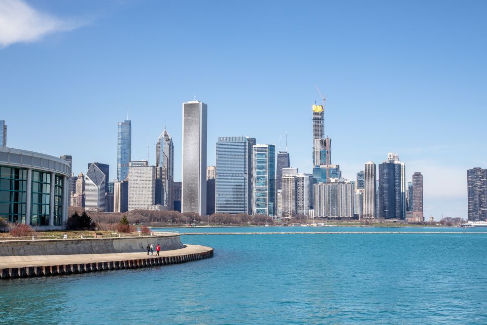 Chicago TV & Movie Locations Walking Tour - Food and Drink Recommendations