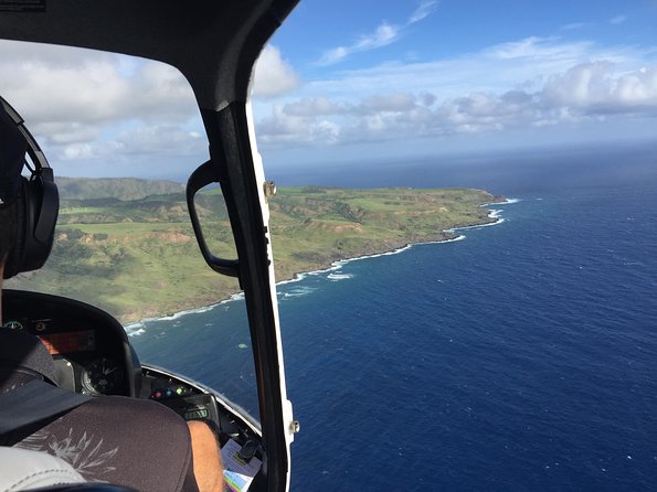 Doors off West Maui and Molokai 45 Minute Helicopter Tour - Safety and Recommendations