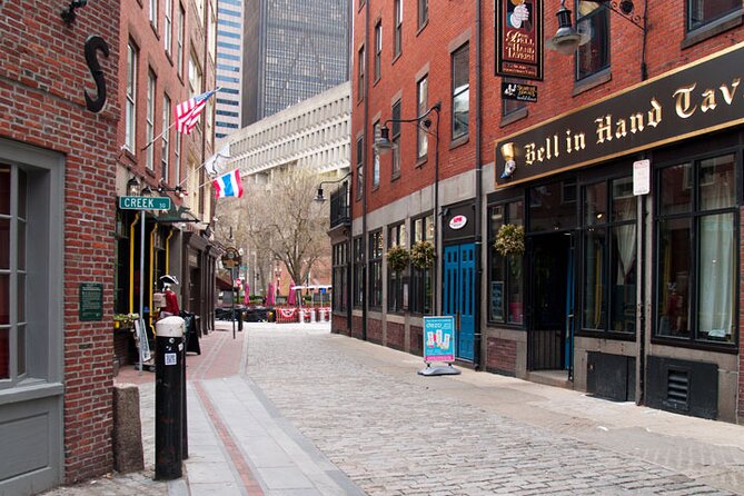 Entire Freedom Trail Walking Tour: Includes Bunker Hill and USS Constitution - Immersive Experience Highlights