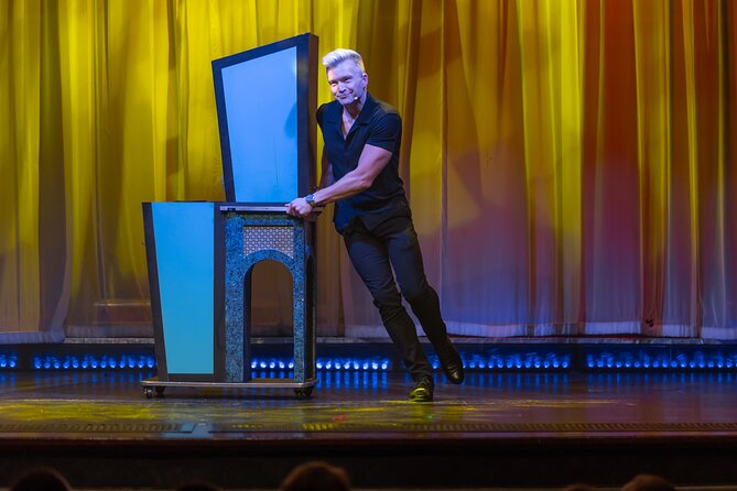 Escape Reality Branson Magic Dinner Show - Common questions