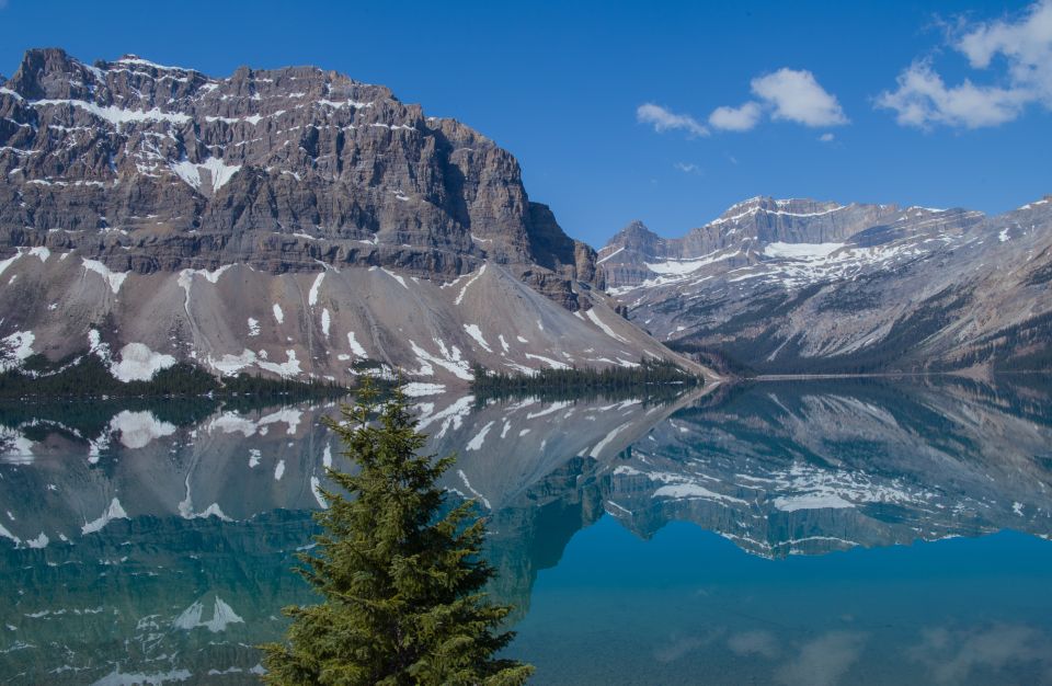 From Calgary/Banff: Columbia Icefield Glacier Full-Day Trip - Herbert Lake