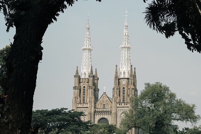 Full Day Private Jakarta Tour(Inc Lunch, Puppet Show, & Souvenir) - Additional Information