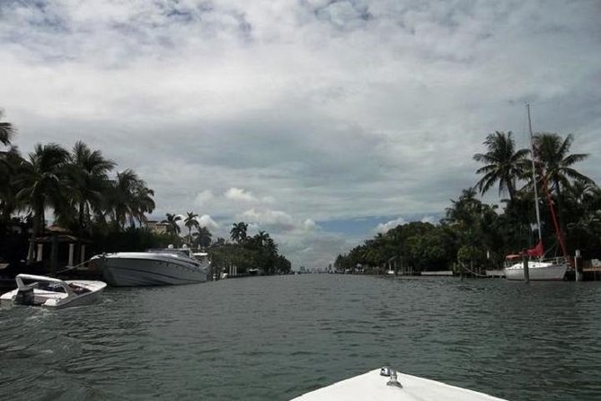 Fully Private Speed Boat Tours, VIP-style Miami Speedboat Tour of Star Island! - Common questions
