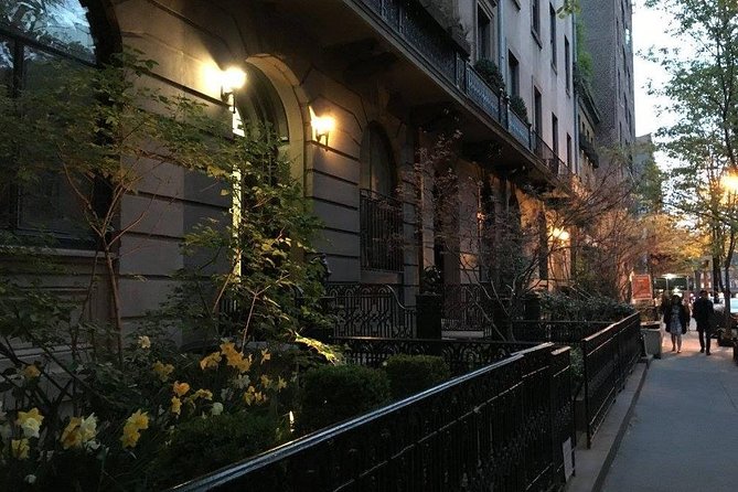 Ghosts of Greenwich Village: 2-Hour Private Walking Tour - Sum Up