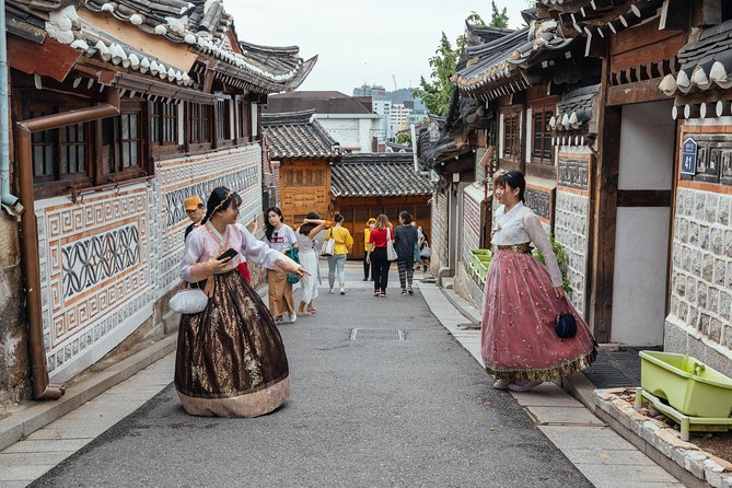 Highlights & Hidden Gems With Locals: Best of Seoul Private Walking Tour - Additional Information