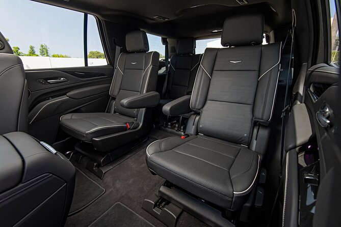 JFK Airport To Manhattan Stretch Limo Luxury SUV Sprinter Van - Emphasis on Convenience and Quality Service