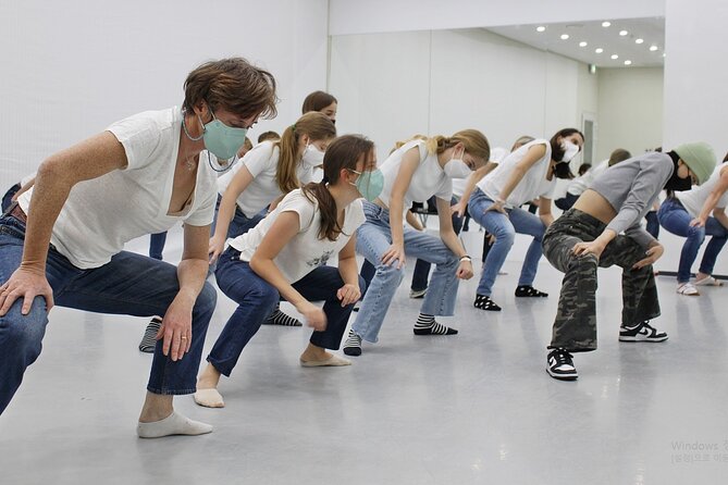 K-Pop Dance Class in Seoul, Korea With Pickup - Common questions