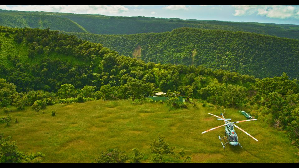 Kailua-Kona: Volcano and Kohala Landing Helicopter Tour - Additional Details