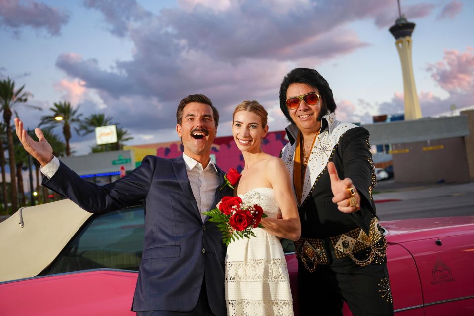 Las Vegas: Elvis Themed Wedding With Limousine - Wedding Ceremony