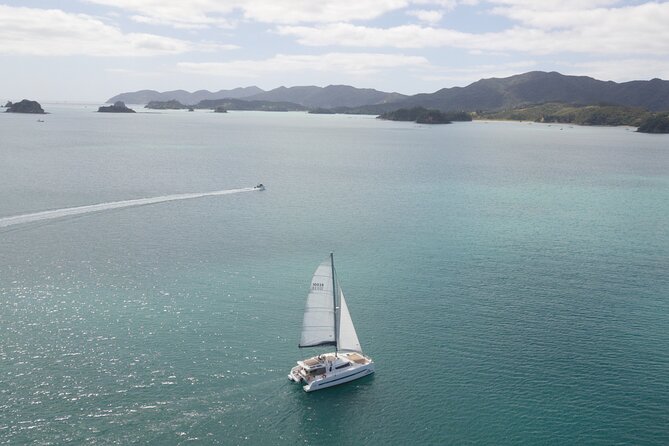 Luxury Yacht Cruise in the Bay of Islands - Sum Up