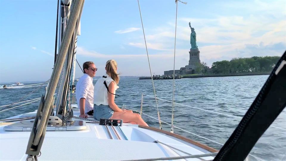 Manhattan: Private Sailing Yacht Cruise to Statue of Liberty - Reserve Now & Pay Later