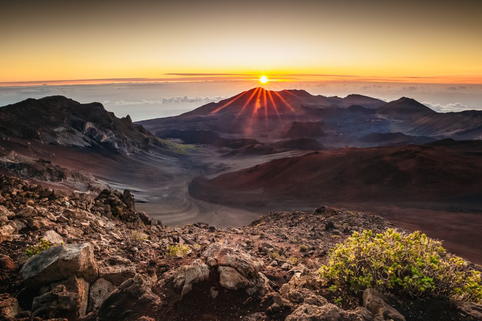 Maui: Sunrise & Breakfast Tour to Haleakala National Park - Full Description