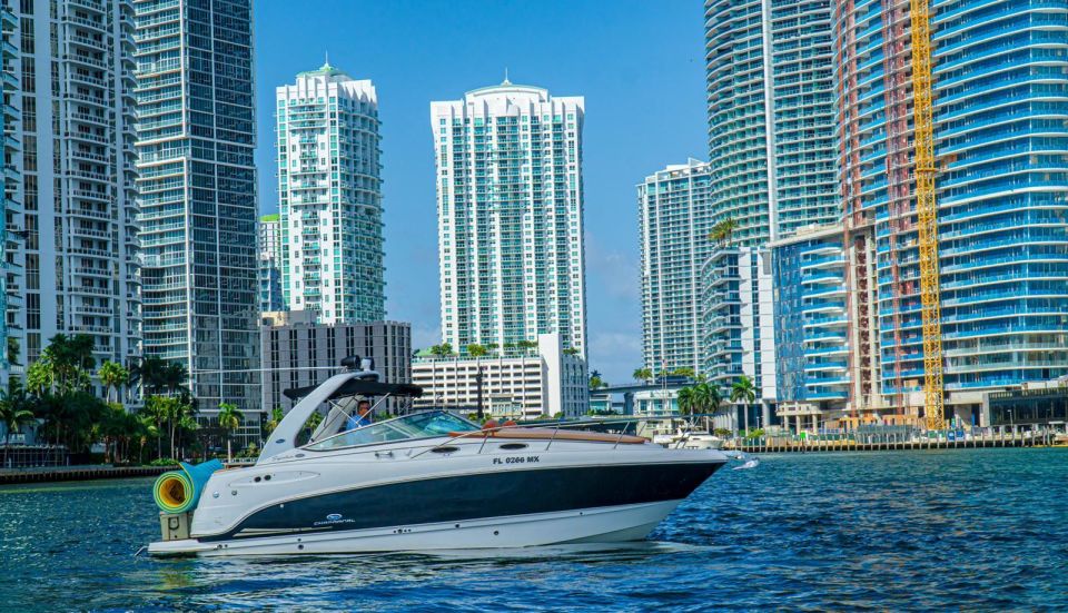 Miami: Private Yacht Cruise and Tour With Captain - Key Points