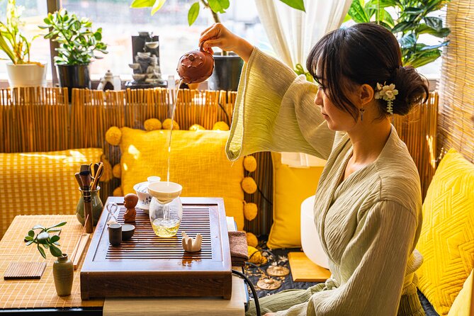 Mindful Tea Ceremony - Cultivating Presence in Tea Ceremonies